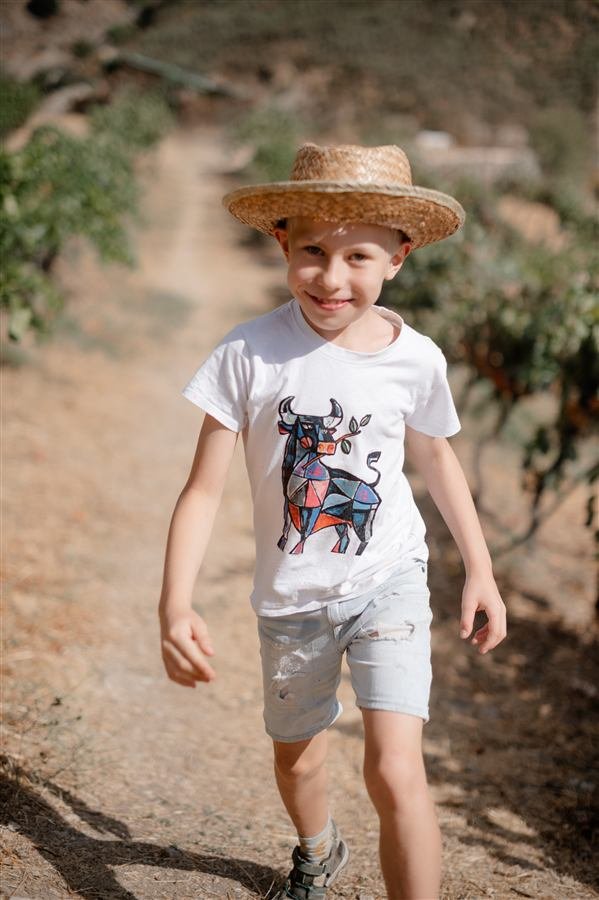 A family afternoon at the vineyard
