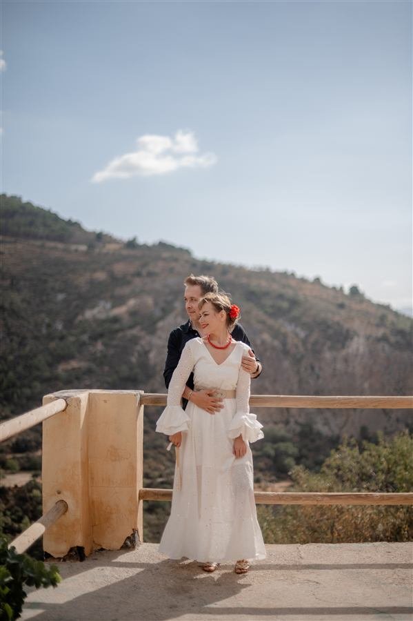 Guests enjoying an afternoon at the finca